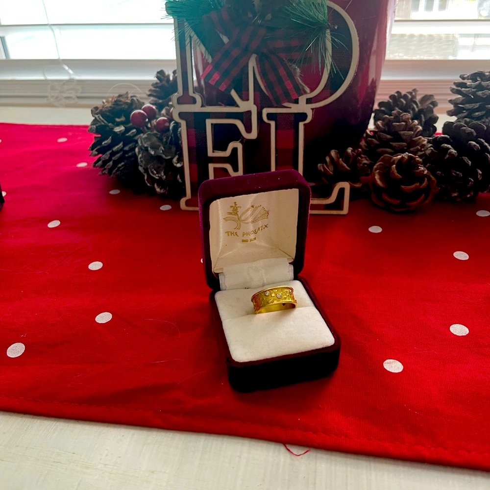 Barbara Heinrich 18 kt gold designer ring